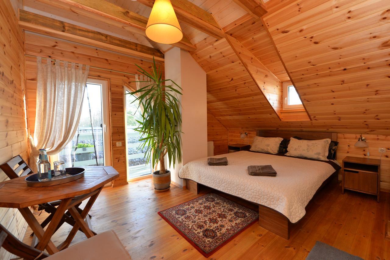 Bed and Breakfast Zuvienes Pasiure Rubikiai Екстер'єр фото