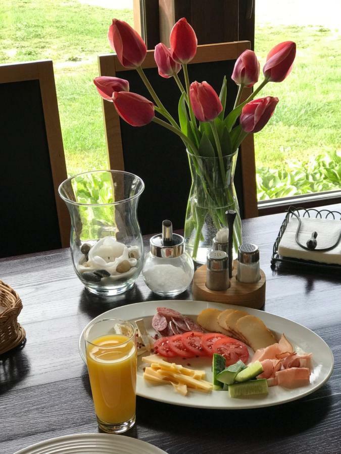 Bed and Breakfast Zuvienes Pasiure Rubikiai Екстер'єр фото